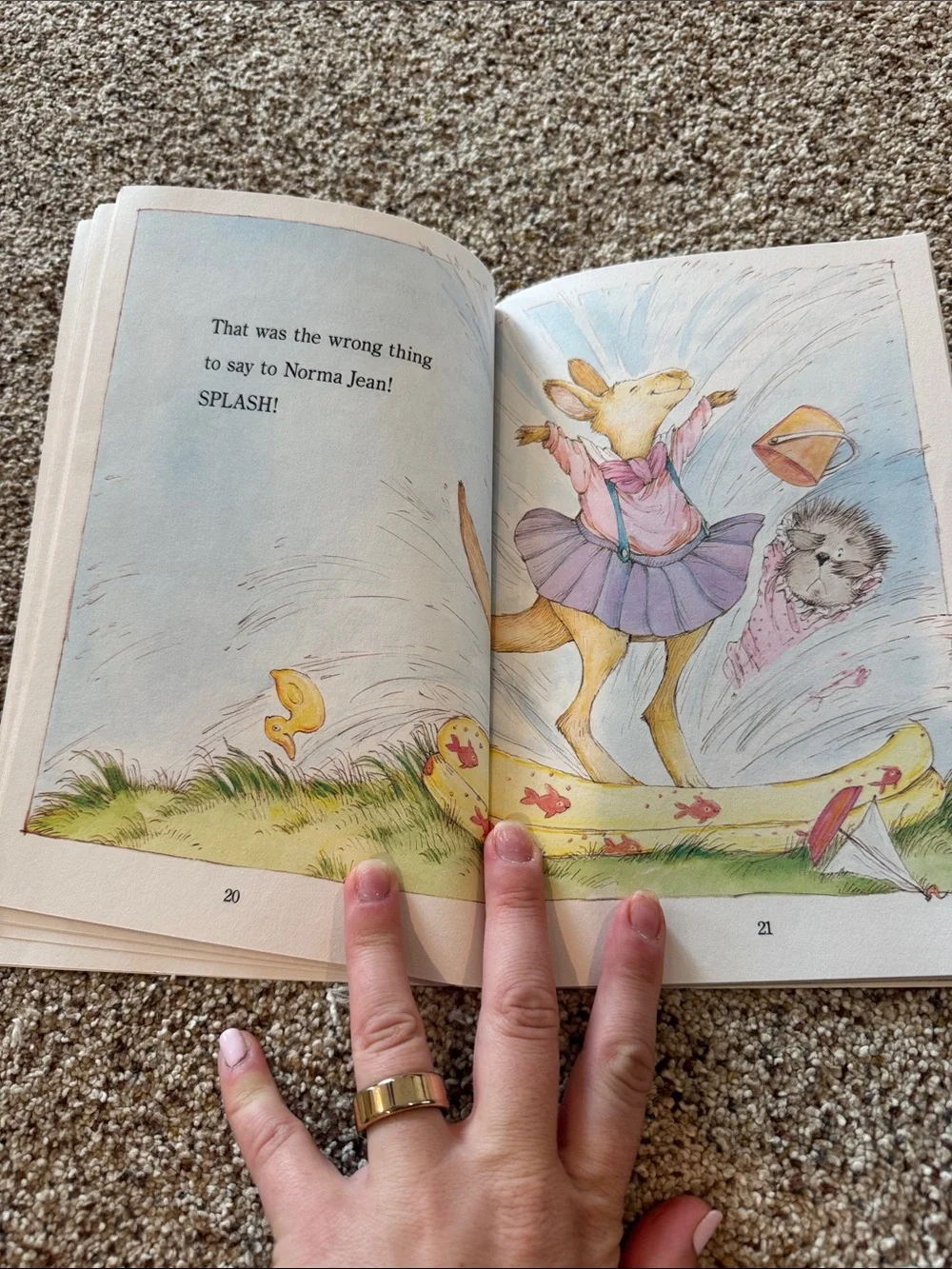 Norma Jean, Jumping Bean Step into Reading Book by Joanna Cole - Picture 9 of 11
